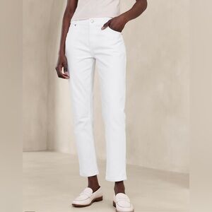 Banana Republic White Girlfriend Jeans Size 25
